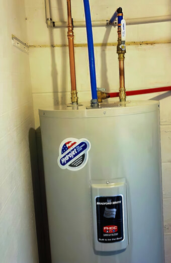https://fremantlehotwater.com.au/uploads/2025/06/electric-hot-water-system-32554.jpg