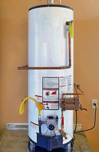 https://fremantlehotwater.com.au/uploads/2025/06/gas-hot-water-system-32424.jpg