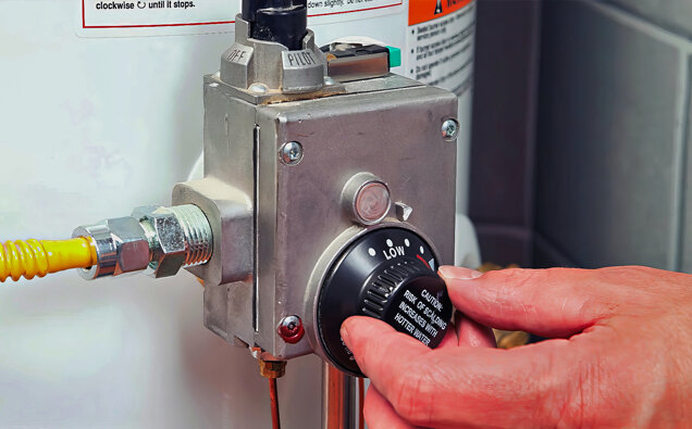 https://fremantlehotwater.com.au/uploads/2025/06/gas-hot-water-system-54029.jpg
