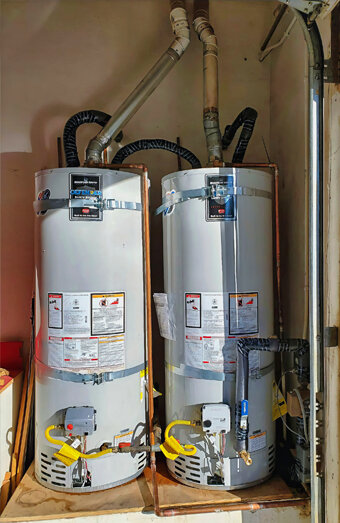 https://fremantlehotwater.com.au/uploads/2025/06/gas-hot-water-system-93779.jpg