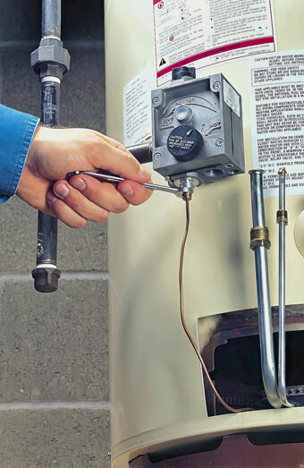 https://fremantlehotwater.com.au/uploads/2025/06/hot-water-installs-29430.jpg