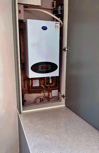 https://fremantlehotwater.com.au/uploads/2025/06/instant-hot-water-systems-44293.jpg